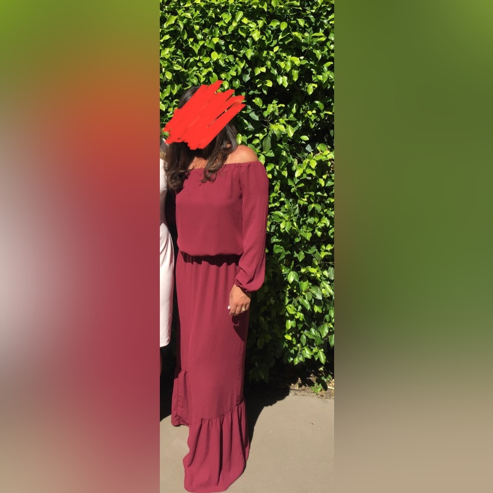 Off the shoulder maxi dress